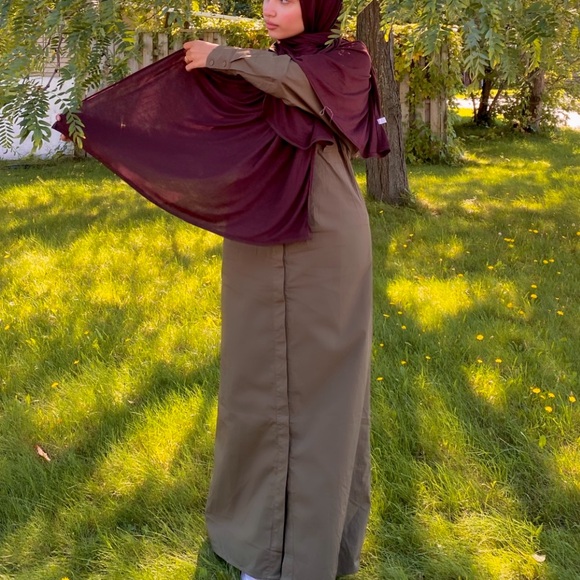 CAMELPINK Green Maxi Dress - Picture 3 of 4